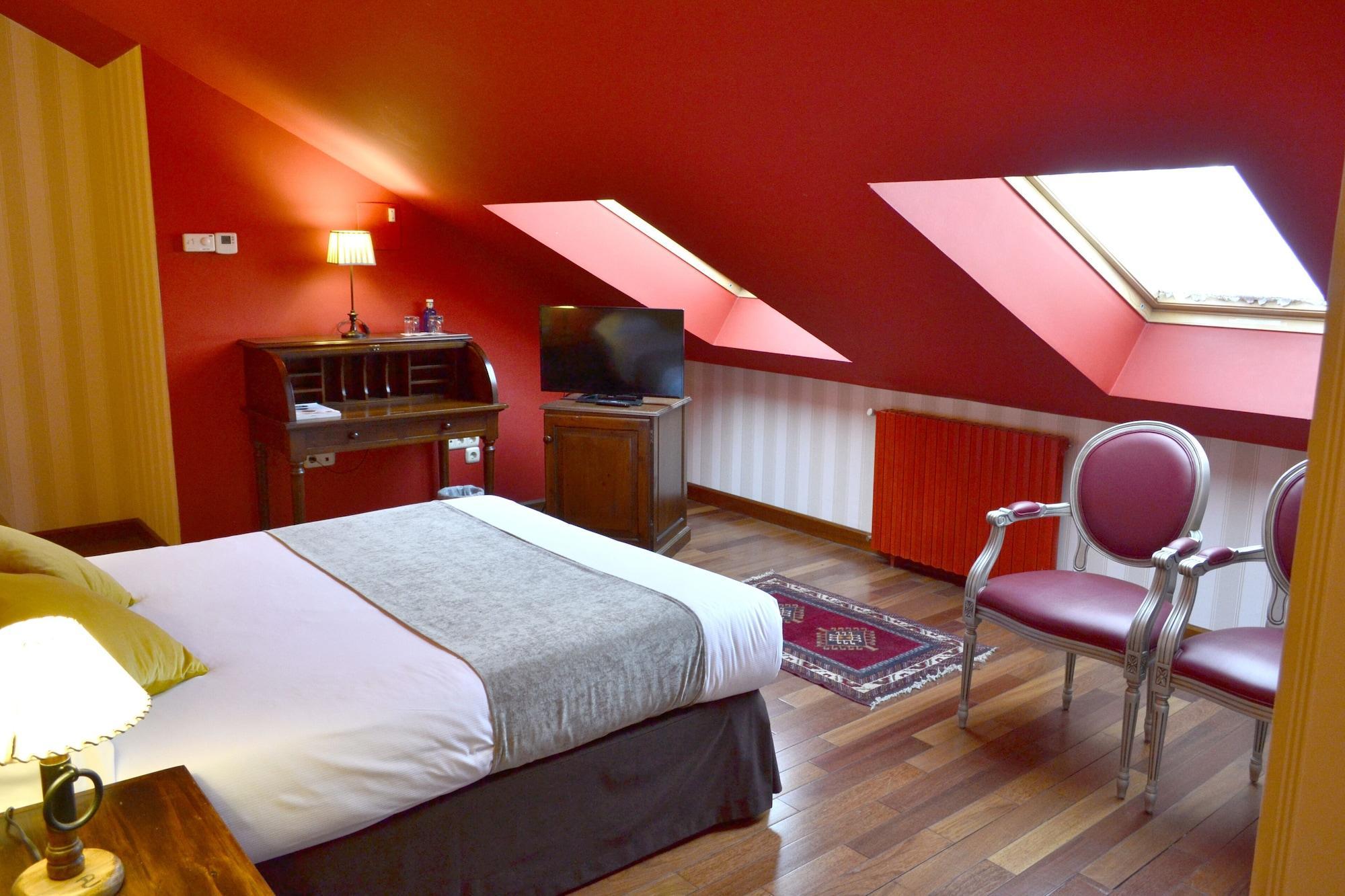 Hotel Alda Via Леон Екстериор снимка