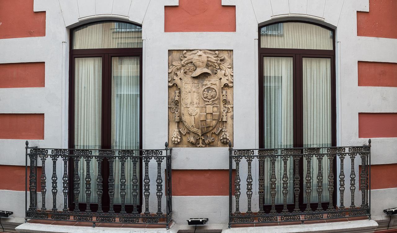 Hotel Alda Via Леон Екстериор снимка