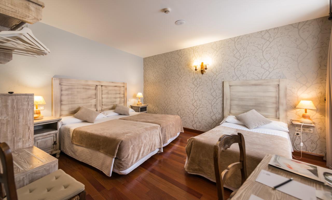 Hotel Alda Via Леон Екстериор снимка