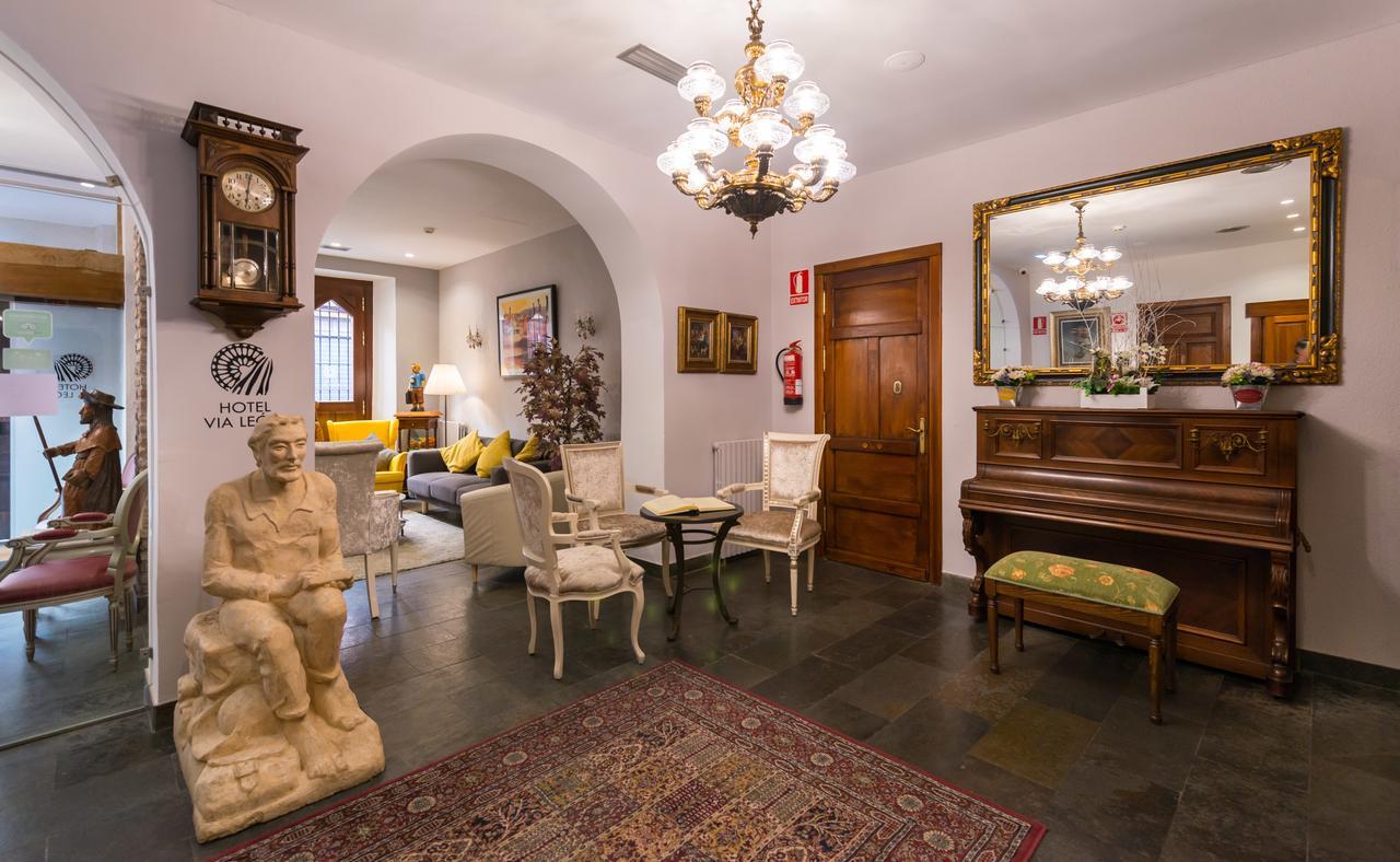 Hotel Alda Via Леон Екстериор снимка