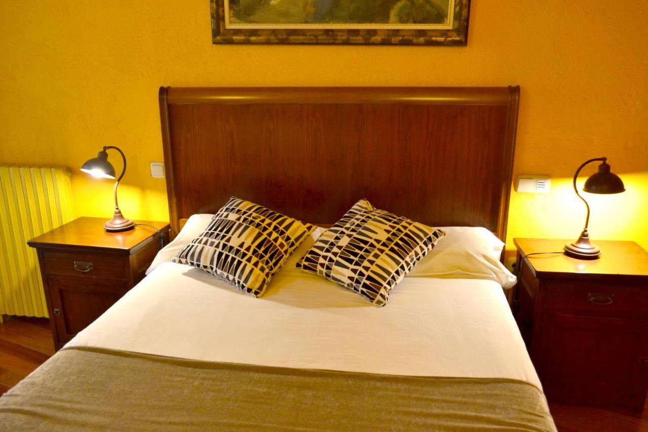 Hotel Alda Via Леон Екстериор снимка